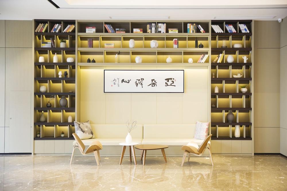 Shanghai Rongju Hotel Lujiazui Hotel Экстерьер фото